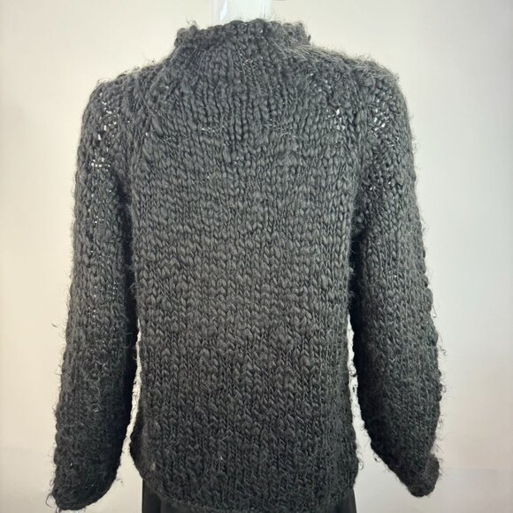 Harolds XL Black Chunky Fuzzy Knit Sweater 80% Acrylic 20% Wool Womens Pullover - Picture 2 of 15